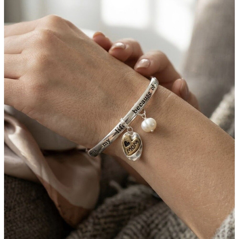 MOM Heart Charm Pearl Bangle Bracelet Metal Mother Engraved Message